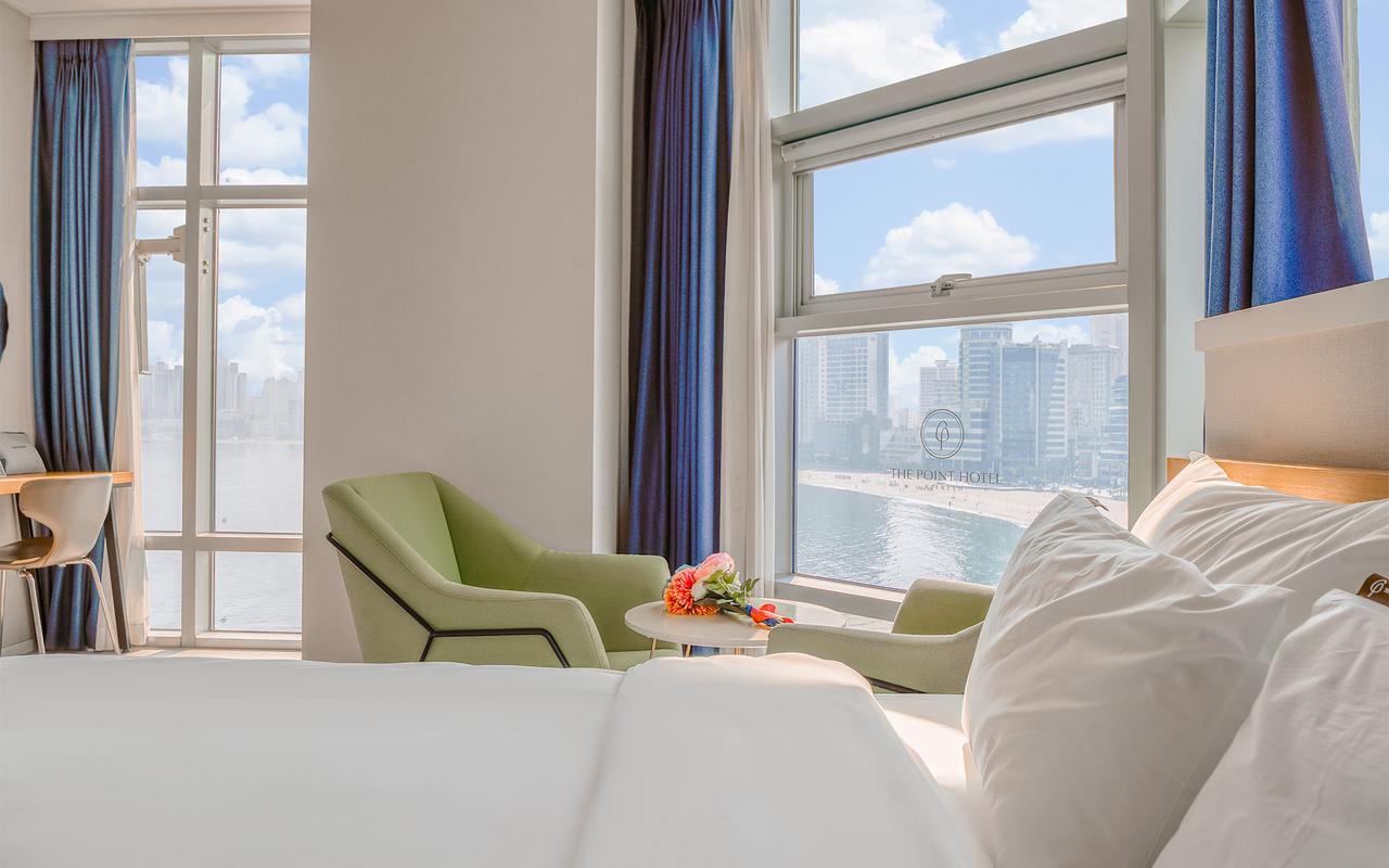 Official room photo from Ocean The Point Hotel, one stop on the route; it is not a photo of the whole Busan coast.